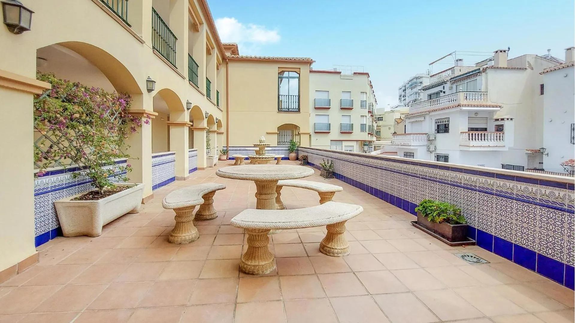 2 Bedroom Stunning Apartment In Nerja Spain